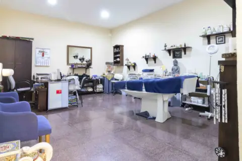 Local comercial en calle Cl Music Andreu Piqueres, nº 3