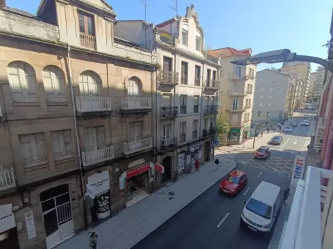 Piso en calle de Ervedelo