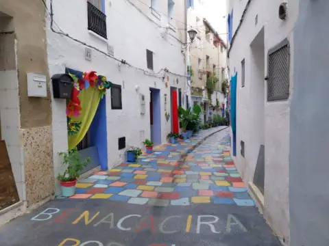 Casa en Carrer de Benacacira