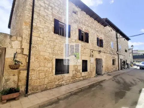 Casa en calle Robredo Temiño