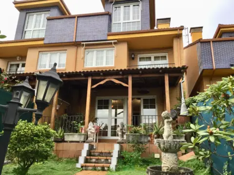 Casa en calle de Bernardino Guardado