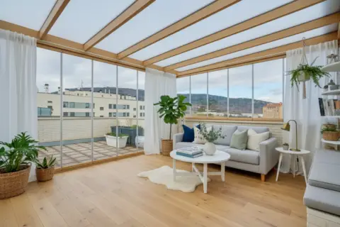 Piso en calle C/Francisco Sáenz de Oiza  4. Pamplona-Iruña