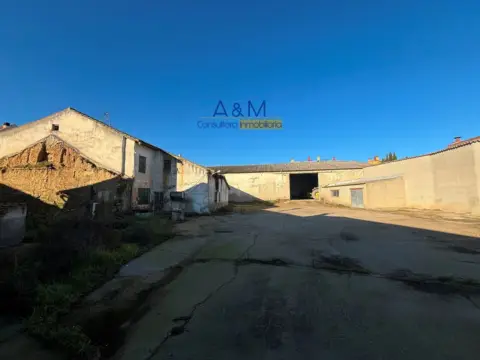 Chalet en calle de Balborraje