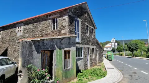 Casa en Soutelo de Montes