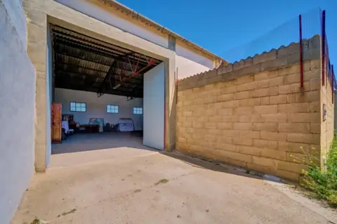 Nave industrial en calle de San Fermín, 55