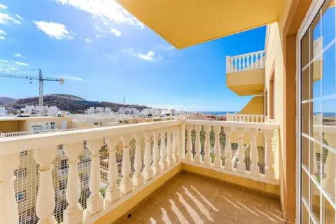 Piso – Arona