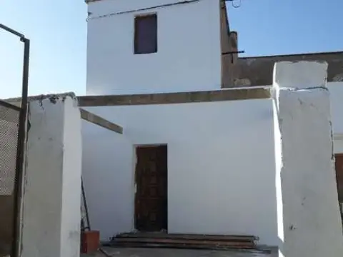 Casa en La Cañada-Costacabana-Loma Cabrera-El Alquián