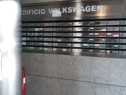 Oficina en Parque Empresarial La Muga, 11