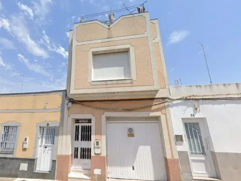 Casa en calle Cordoba