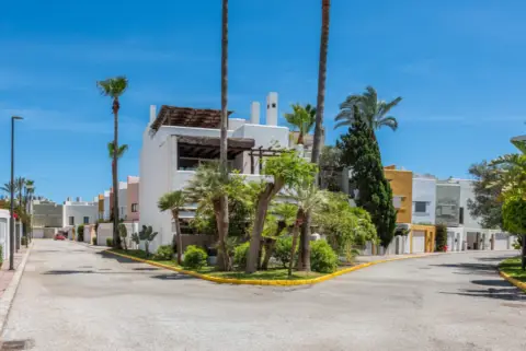Casa adosada en Sotogrande Costa