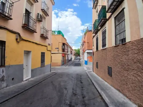 Apartamento en calle de Gerardo Rueda