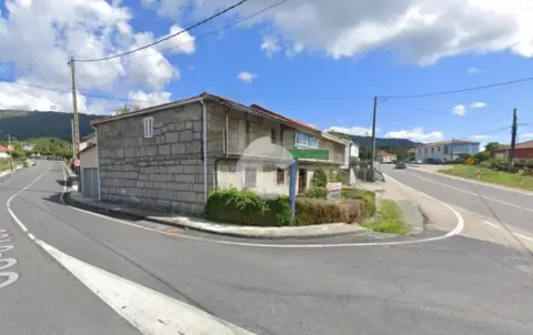 Casa adosada en Xunqueira de Espadañedo