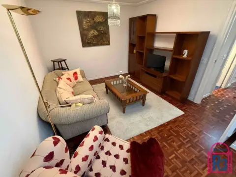 Apartamento en calle de Ramiro Valbuena