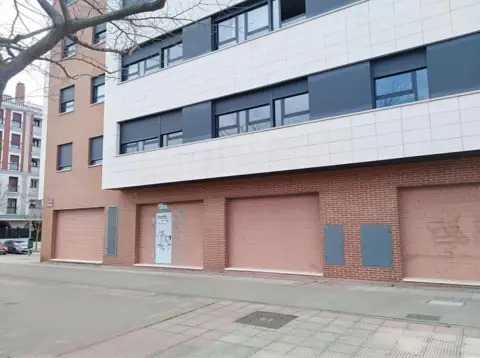 Local comercial en calle de Alemania