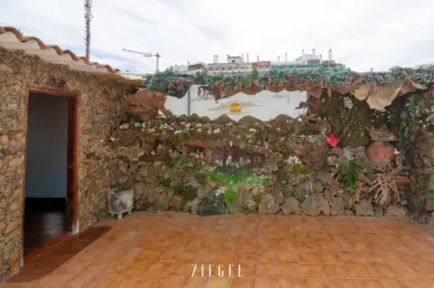 Casa en calle Galileo, 38