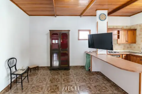 Casa en calle Galileo, 38