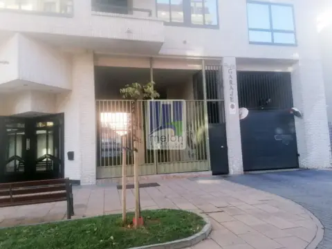 Terreno en calle de Azorín