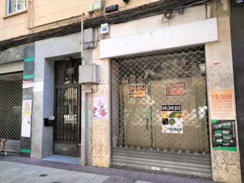 Local comercial en Avenida de Colón