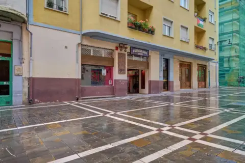 Local comercial en calle de San Agustín, 38