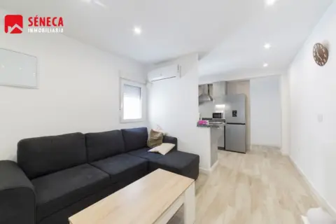 Piso en Santa Rosa - Valdolleros