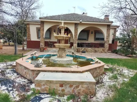 Chalet en Santa Maria