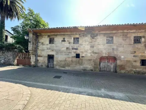 Casa en calle del Camino Real