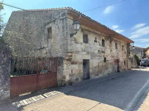 Casa en calle del Camino Real