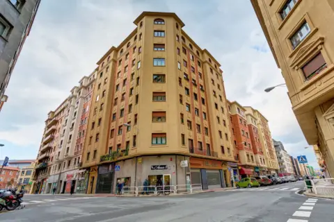 Piso en calle de Paulino Caballero, 46