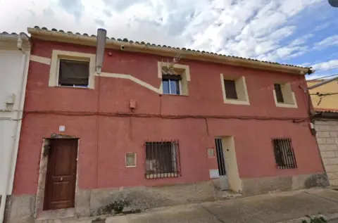 Casa en Alhama de Aragón
