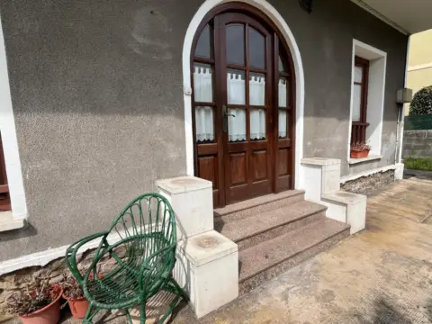 Casa en calle de los Picos de Europa, 2