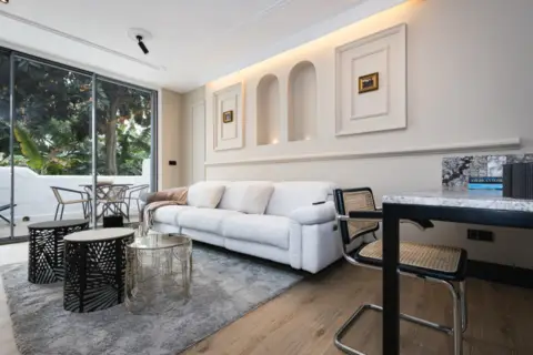Apartamento en Lomas de Marbella Club-Puente Romano