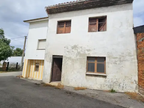 Casa en calle Novalin - Feleches, nº Sin Informacion