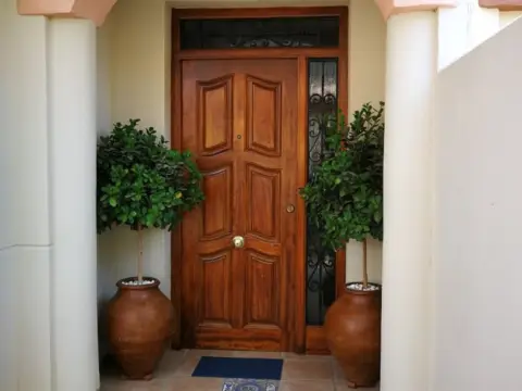 Casa pareada en Zona Universitaria