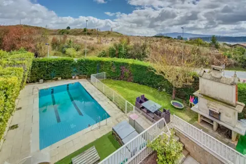 Casa en calle Larrainondoa