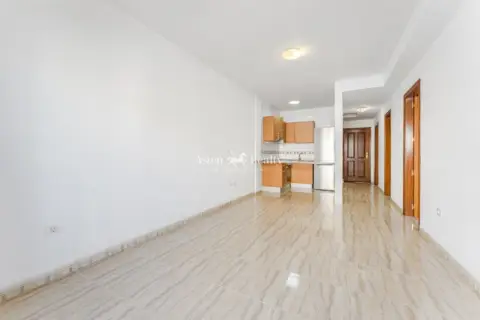 Ático en calle Jilguero