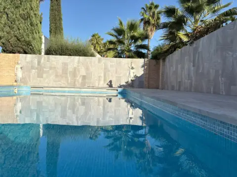 Chalet en Espartinas