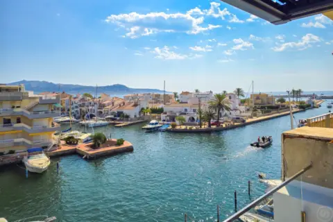 Casa en Empuriabrava