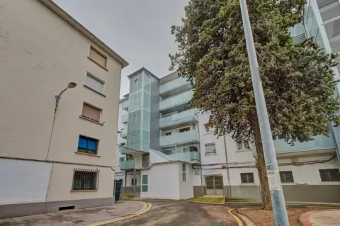 Piso en Milagrosa - Arrosadia