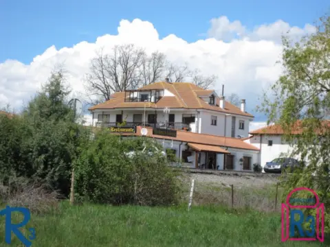 Finca rústica en Garrafe de Torío