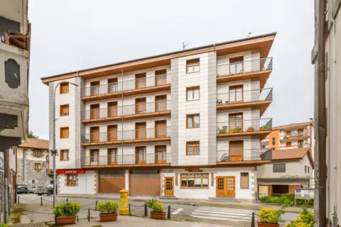 Local comercial en calle de Elgoien, 6