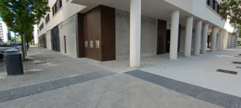Local comercial en calle de María Lacunza, 9