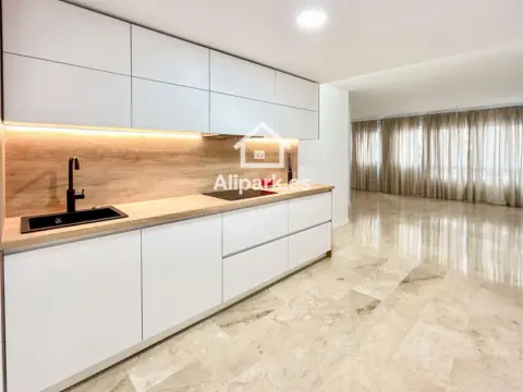 Piso en Carolinas Altas