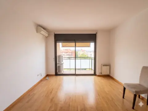 Estudio en Carrer de Barcelona