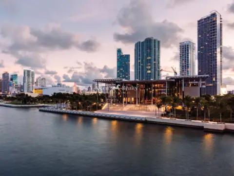 Estudio en calle 2Nd, nº 2700