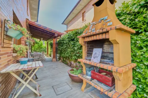 Casa en calle de José Miguel Barandiarán, 18