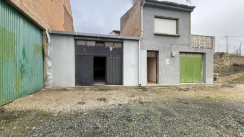 Casa en calle de Amado Alonso