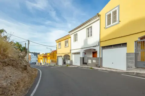 Casa en calle Eucalipto