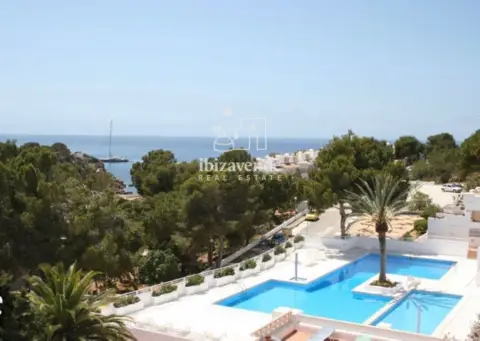 Piso en Cala Tarida