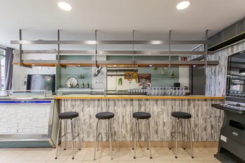 Local comercial en San Alberto Handiaren Kalea, 12