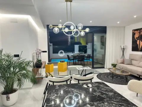 Chalet en calle El Cano